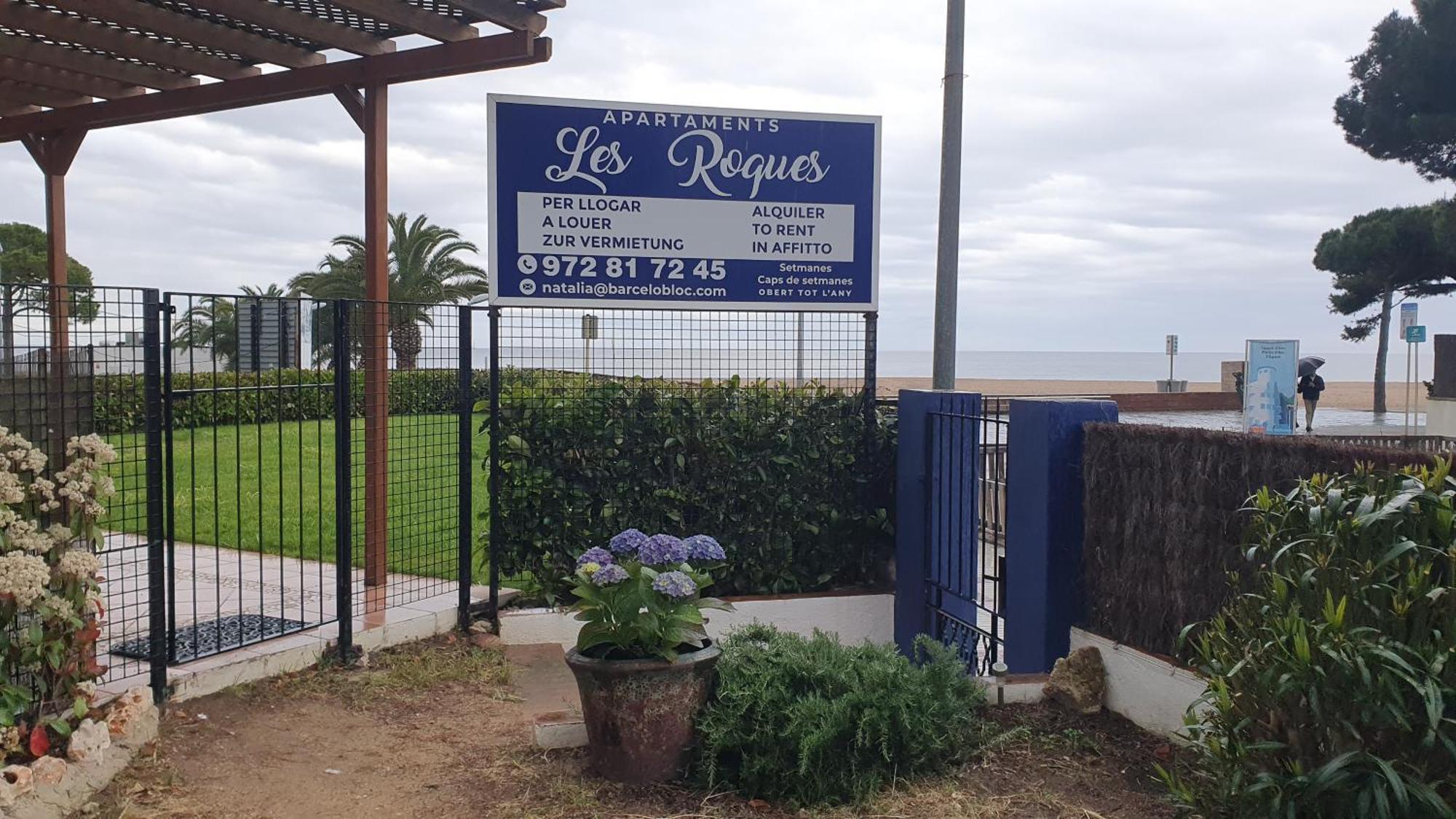 Apartaments Les Roques 普拉加德阿罗 外观 照片