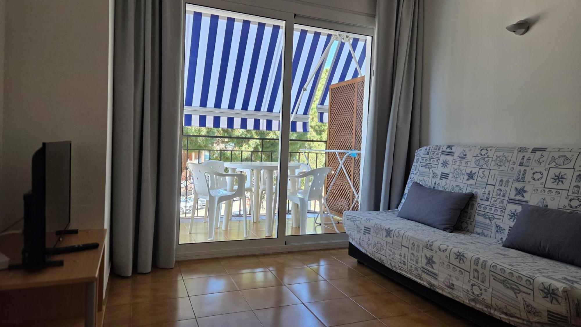 Apartaments Les Roques 普拉加德阿罗 外观 照片